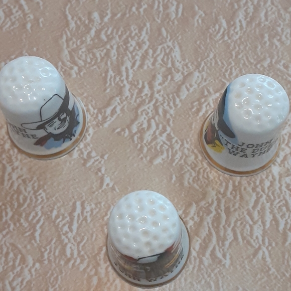 Vintage Collectible Birchcroft Porcelain John Wayne The Duke Sewing Thimbles - Picture 7 of 7